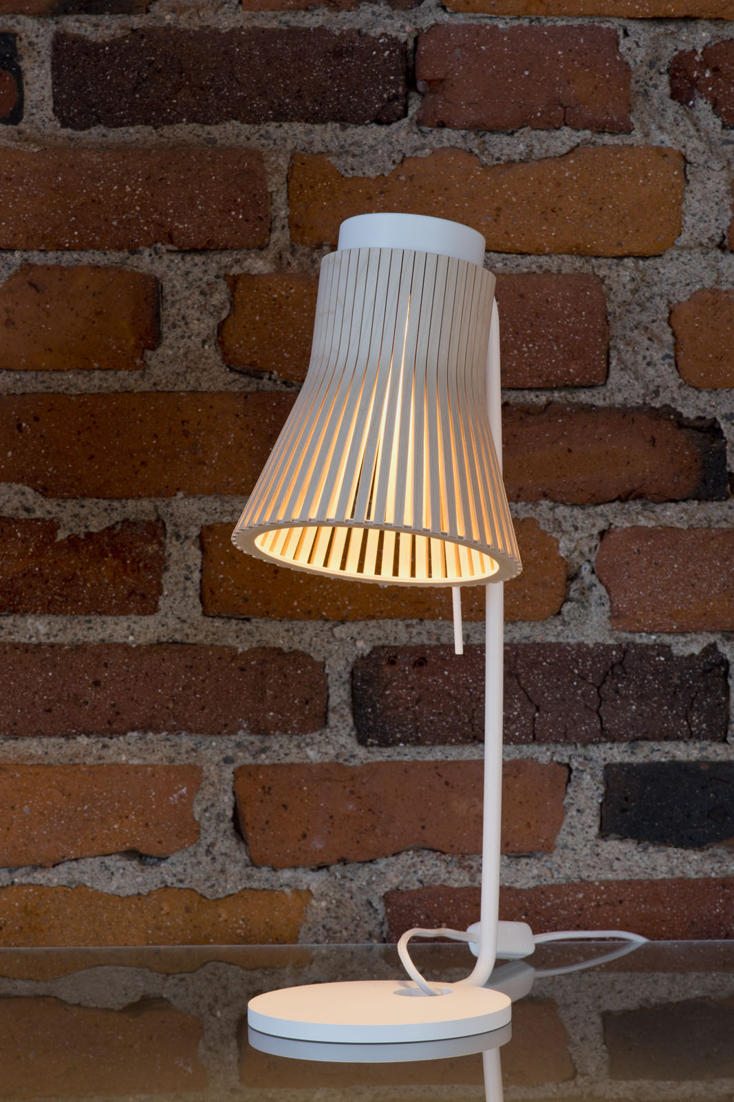 Petite 4620 Table Lamp | Seppo Koho