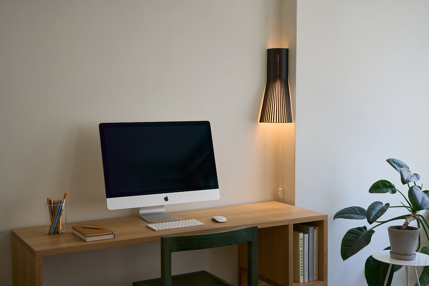 Secto Small 4237 Kulmavalaisin | Seppo Koho