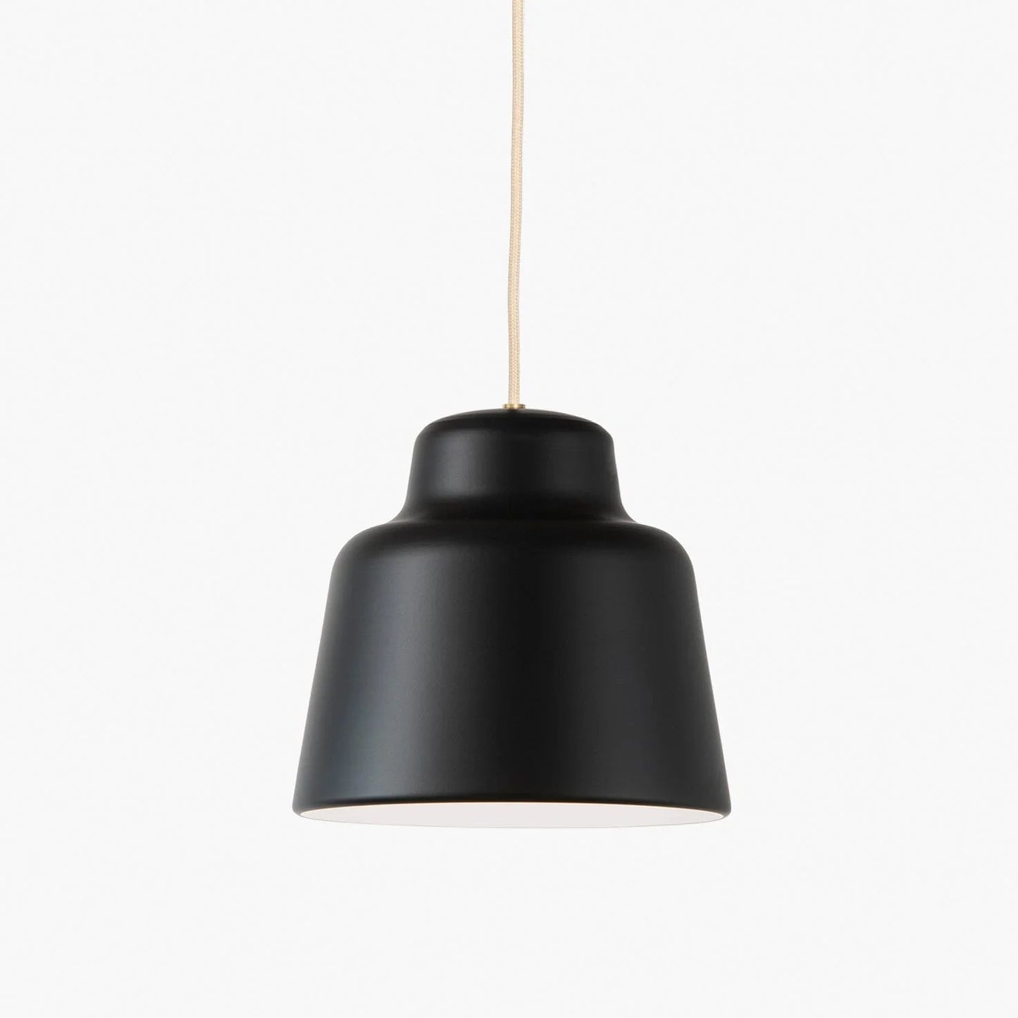 Kumpula pendant lamp black | Juho Pasila