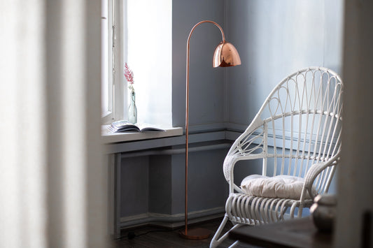 Kielo lattiavalaisin | Janita Helenius